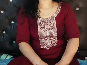 Blackberry_Wiine  live sex cam
