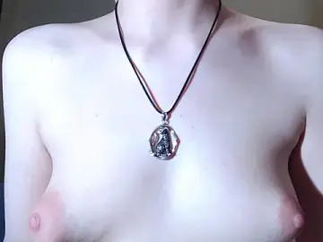 ErikysM  live sex cam