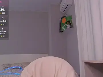 Kellybbface  live sex cam