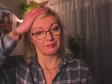 Vanessa_chat  live sex cam