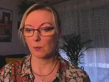 Vanessa_chat  live sex cam