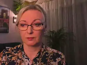 Vanessa_chat  live sex cam