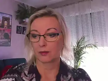 Vanessa_chat  live sex cam