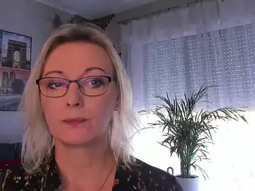 Vanessa_chat  live sex cam