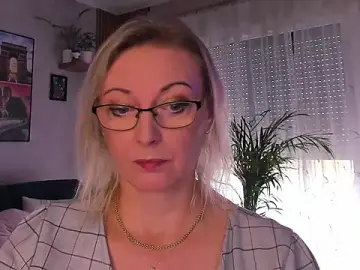 Vanessa_chat  live sex cam