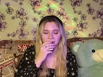 EarlineStrojnys  live sex cam