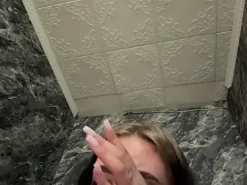 EdenFlattery  live sex cam