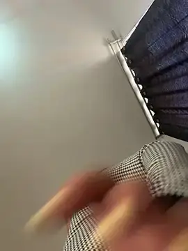 NicollColeman  live sex cam