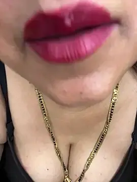 Notty-HotyBhabhi  live sex cam