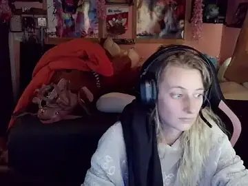YourSecretGF963  live sex cam