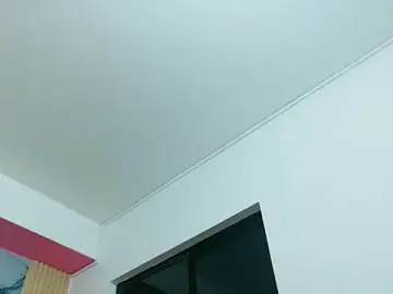 Softlatinaa  live sex cam