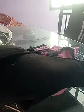 Tamilselvi23  live sex cam
