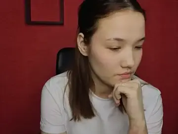 AnnaHurtt  live sex cam