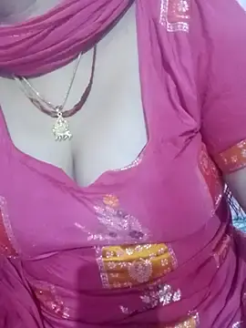 Aradhya44  live sex cam