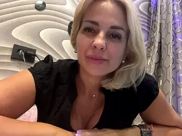 BrianaLush  live sex cam