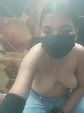 Collegegirl7  live sex cam