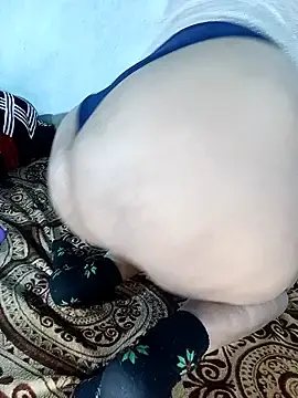 Ishani_Baby  live sex cam