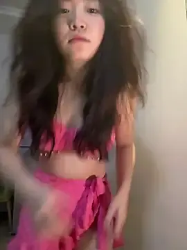 Rabbit-68  live sex cam