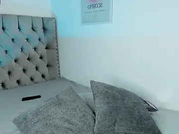 Eva_cutee_  live sex cam