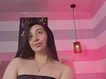 Lia_valentino  live sex cam