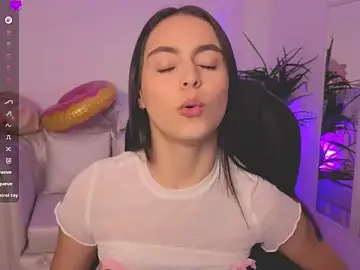 Aleejaa__  live sex cam