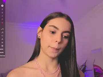 Aleejaa__  live sex cam