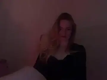 Josefinswe  live sex cam