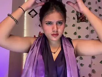 Naira_fit  live sex cam