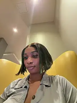 ___Nessa  live sex cam