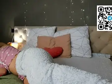 SweetVelour  live sex cam