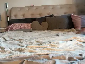 Blissdimicco  live sex cam
