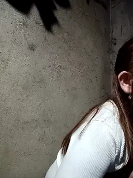 Yula-bi  live sex cam