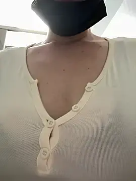 DDREBA  live sex cam