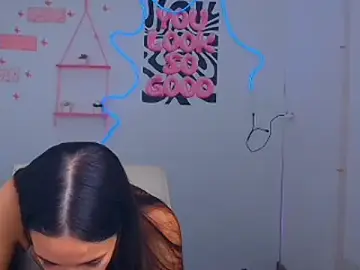 Dana_Joy_  live sex cam