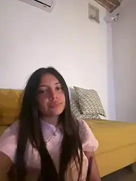 Lolafontaine2  live sex cam