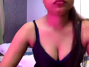 Sweeety-doll  live sex cam