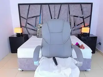 JeinnoveMontenegr0  live sex cam