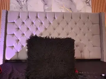 La_indiia  live sex cam