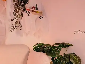 Lakshmi-  live sex cam