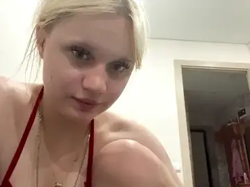 MarioGarro  live sex cam