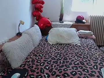 MilfDolores  live sex cam