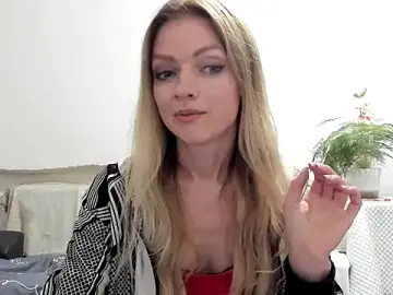 Severina7  live sex cam