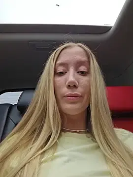 SvetLive  live sex cam