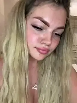 ZaraBloom  live sex cam