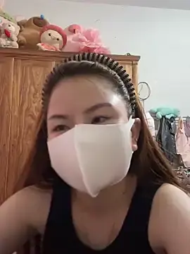 Kanaka99  live sex cam