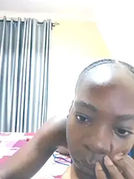 Shannyp  live sex cam