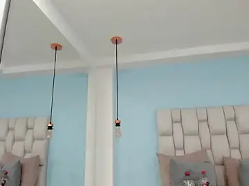 Vayra_moon  live sex cam