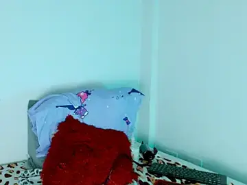 CarolinaLove69  live sex cam