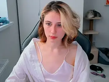 Kate_Moon  live sex cam