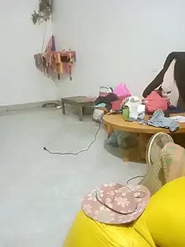 Mila-di  live sex cam